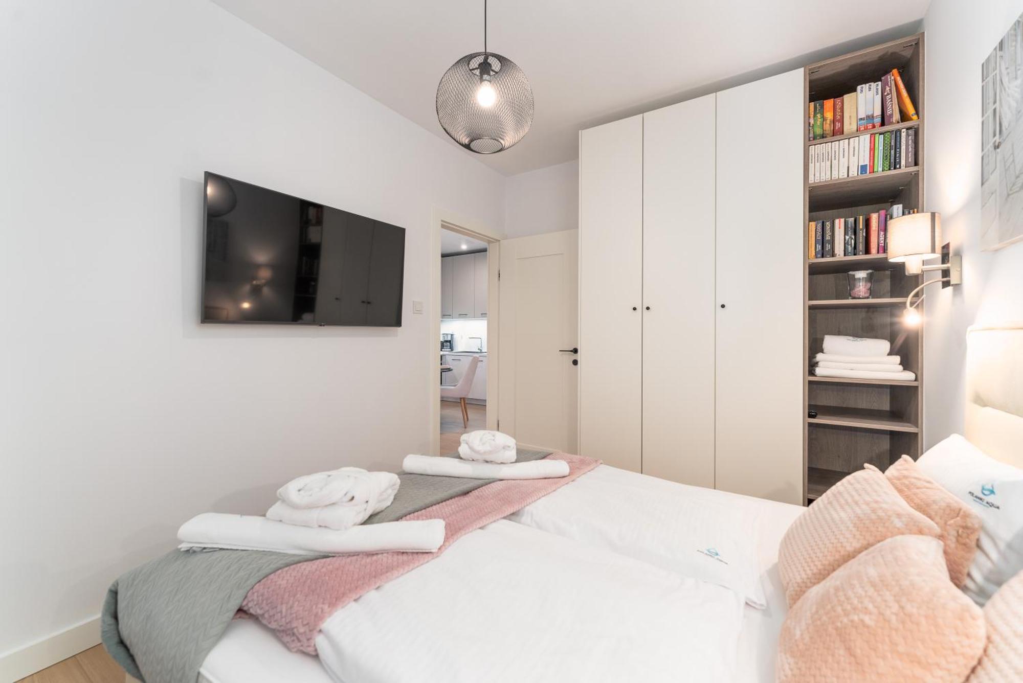 Polanki Aqua Apartamenty Nielimitowany Dostep Do Basenow Parking Free 코워브제크 외부 사진